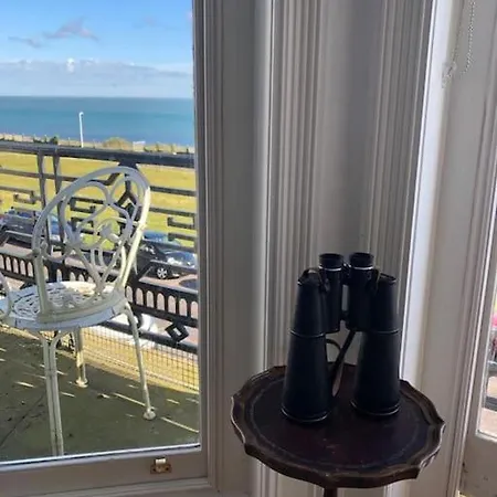 Breathtaking Walpole Sea Views Apartment Margate Exterior photo